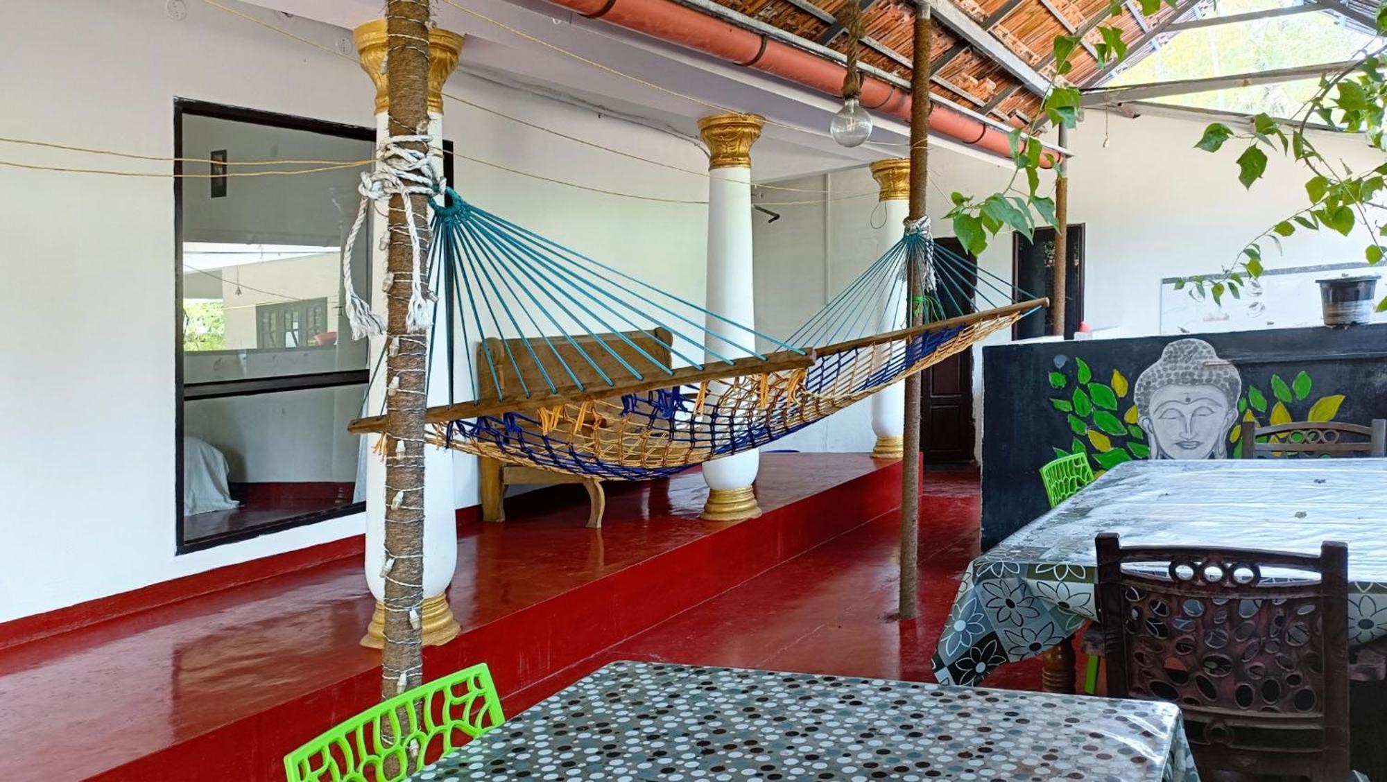 מאראריקולם Marari Beach Cleetus Homestay מראה חיצוני תמונה