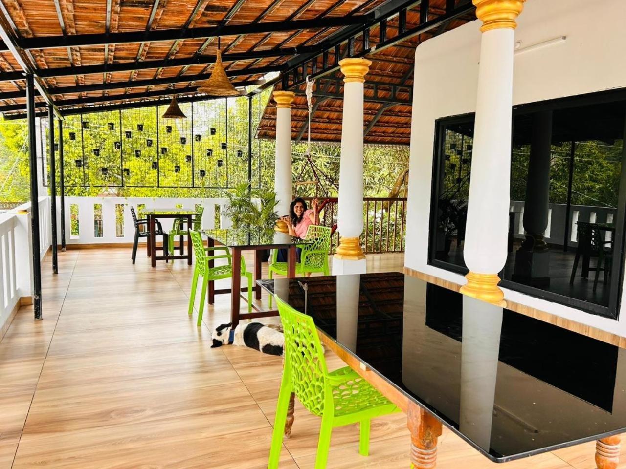 מאראריקולם Marari Beach Cleetus Homestay מראה חיצוני תמונה